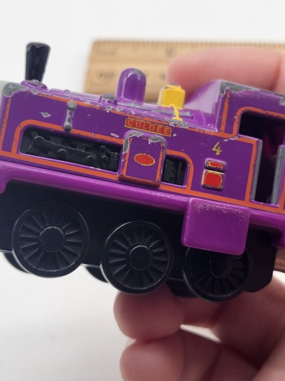 Thomas & Friends Take N Play Diecast Train Culdee Learning Curve Int'l Inc. 2005 - Picture 9 of 10